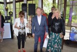 Lębork. Fundacja budująca hospicjum w Pogorzelicach podała kwotę datków z balu charytatywnego. Jest powód do zadowolenia | ZDJĘCIA