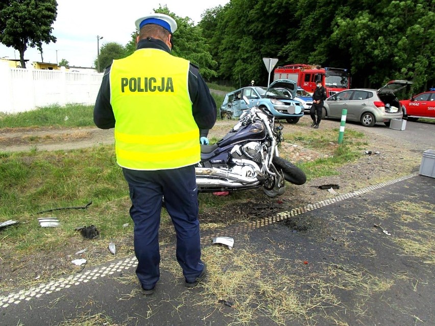 Gm. Obrzycko. Wypadek w Gaju Małym: motocyklista w stanie ciężkim trafił do szpitala