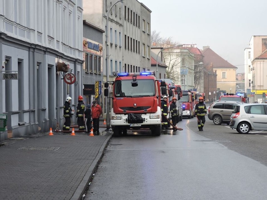 49-latek podpalił piwnicę w kamienicy przy ulicy Kubsza w...