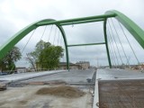 Darłowo: Trwają prace wykończeniowe przy budowie nowego mostu łukowego  ZDJĘCIA