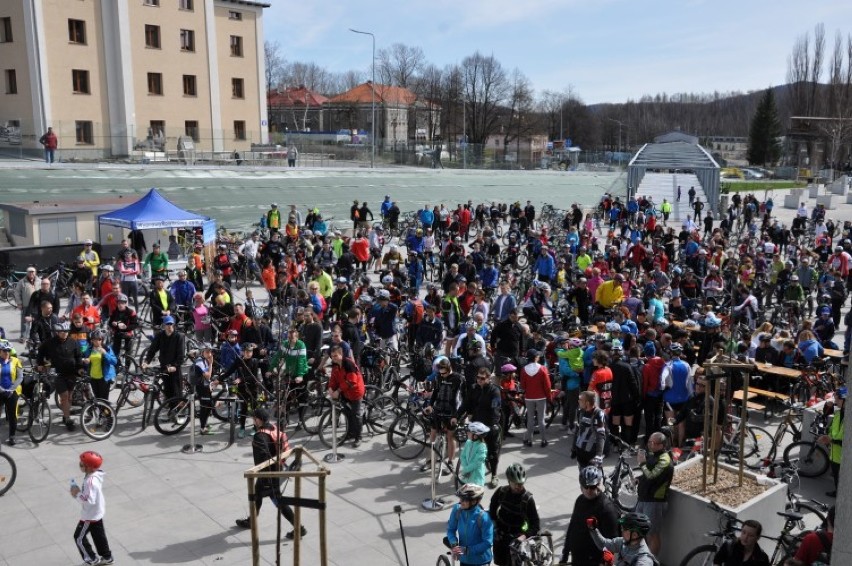 W Wałbrzychu w Starej Kopalni otwarto oficjalnie sezon rowerowy 2015