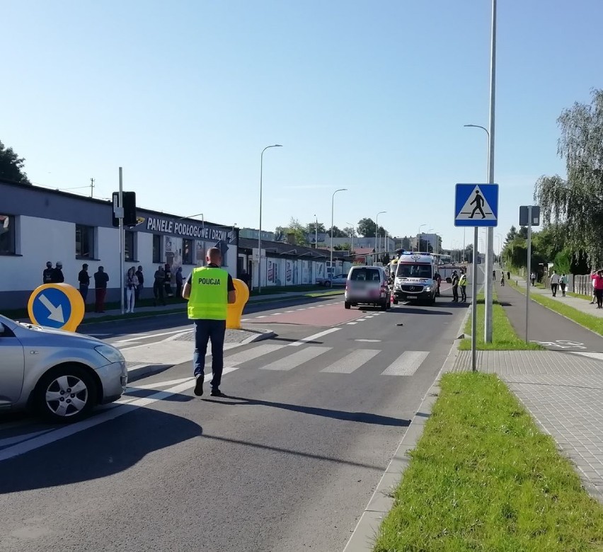 Wypadek na ul. Popiełuszki w Wieluniu. 11-latka zabrana...