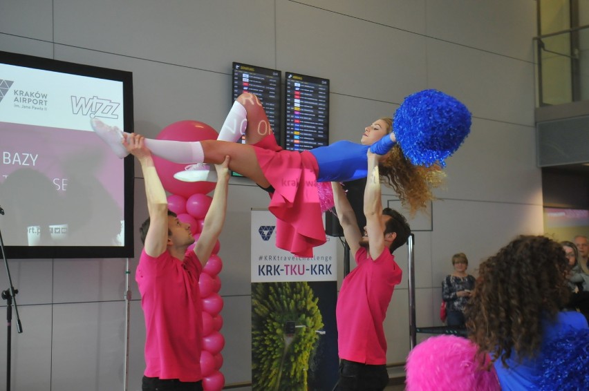 Wizz Air otworzył swoją bazę na lotnisku w Balicach. Oferuje pasażerom 18 tras z Krakowa