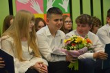 Zakończenie roku szkolnego 2021/2022 klas siódmych i ósmych w Szkole Podstawowej nr 8 w Bełchatowie