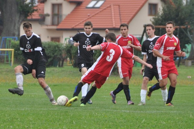 Sporting Leźno - Start Mrzezino 1:3 (0:3) - zdjęcia z meczu