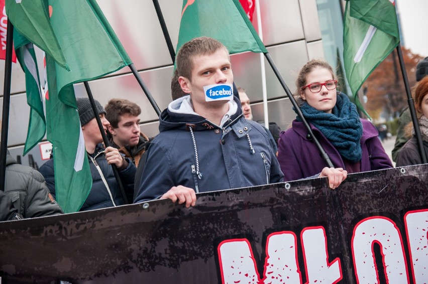 Protest Stop Cenzurze Facebooka. Środowiska konserwatywne...