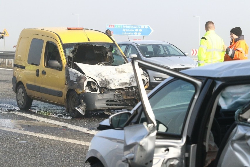 Wypadek na AOW we Wrocławiu