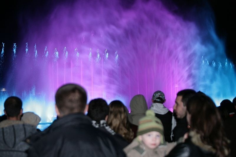 Wrocław: Ostatni pokaz fontanny przy Hali Ludowej (ZDJĘCIA)