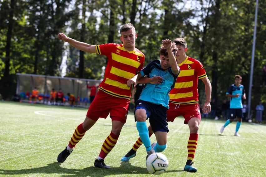 Centralna Liga Juniorów U-18. Wysoka porażka Hutnika Kraków na własnym boisku z Jagiellonią Białystok [ZDJĘCIA]