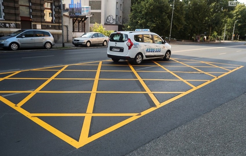 "Yellow boxy" pojawiły się na szczecińskich drogach. Jakie jest ich zadanie? [ZDJĘCIA]
