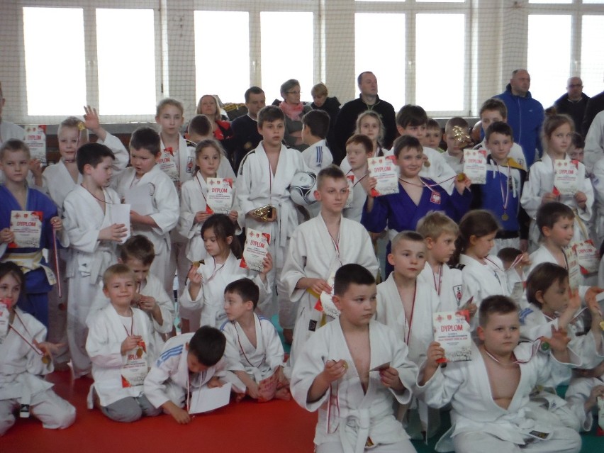 Wiktoria Tomczak z MKS Olimpijczyk Włocławek Mistrzynią Polski Juniorek 2018 w Judo. Sukcesy młodych judoków [zdjęcia]