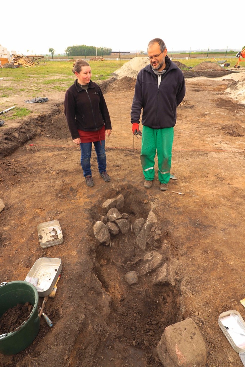 Sensacyjne odkrycie w Orłowie. Groby mają ponad 2 tysiące lat [zdjęcia]