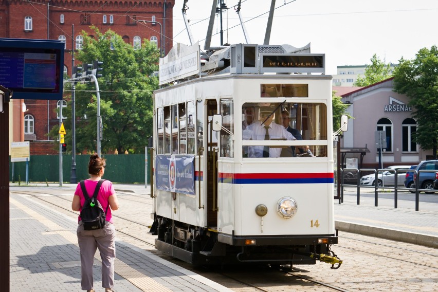 Zabytkowy tramwaj będzie jeździł po Bydgoszczy nową trasą. By było więcej chętnych