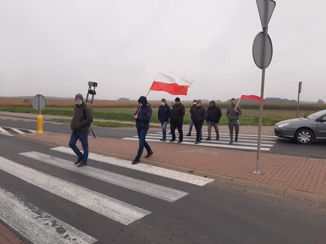 W proteście w Lipnicy w dniu 13 października uczestniczyło 11 rolników. Większość pojechała dziś do Warszawy