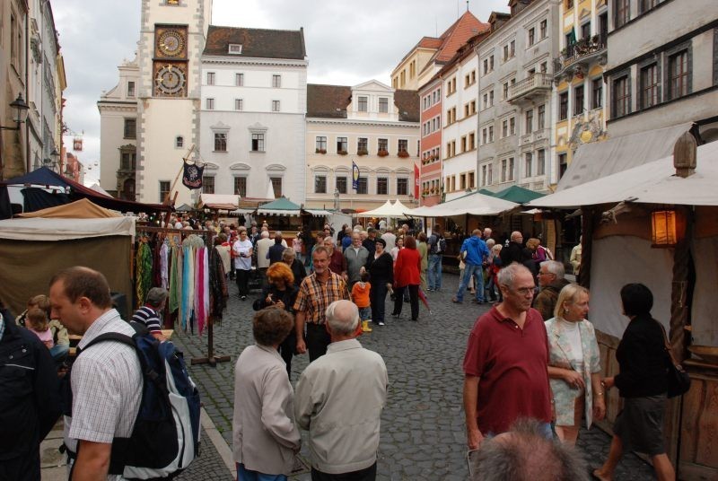 Altstadtfest w Görlitz i festyn restauratorów w Zgorzelcu już się rozkręcają