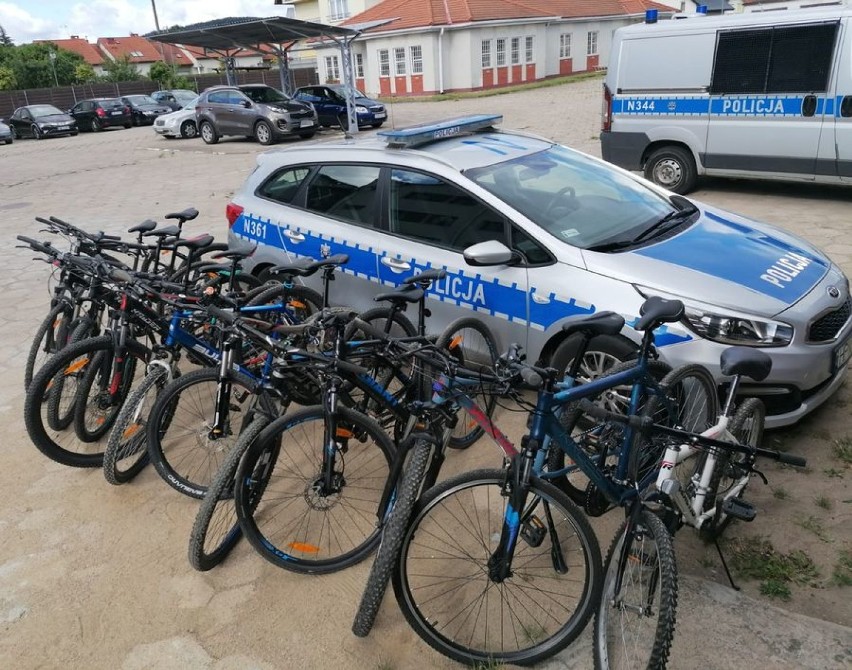 Rumia. Mężczyzna podejrzany o kradzieże rowerów zatrzymany przez kryminalnych| ZDJĘCIA 