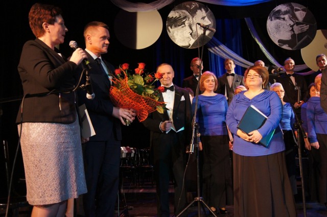 "Muzyczna podróż z Cantabile..."- Koncert Jubileuszowy chóru Cantabile w MDK w Radomsku