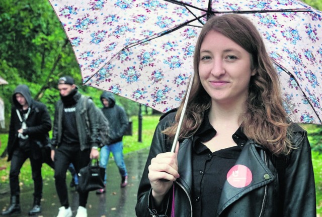 Anna Woźnicka, przewodnicząca zarządu ESN UŁ, zachęca do zgłaszania się do tej organizacji.