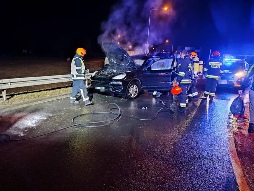 Pożary samochodów na Dolnym Śląsku. Zapaliło się Porsche...