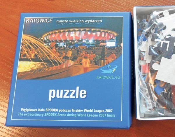 Puzzle  zawsze można sobie ułożyć, żeby zobaczyć Spodek -...