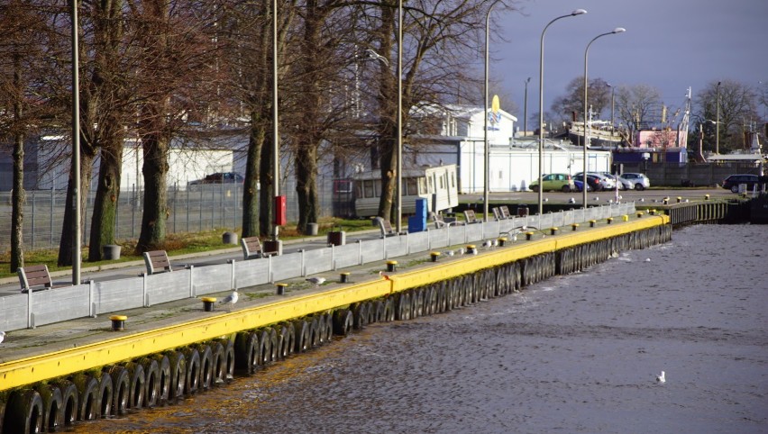 Darłowo: System zapór chroni przed powodzią [ZDJĘCIA]