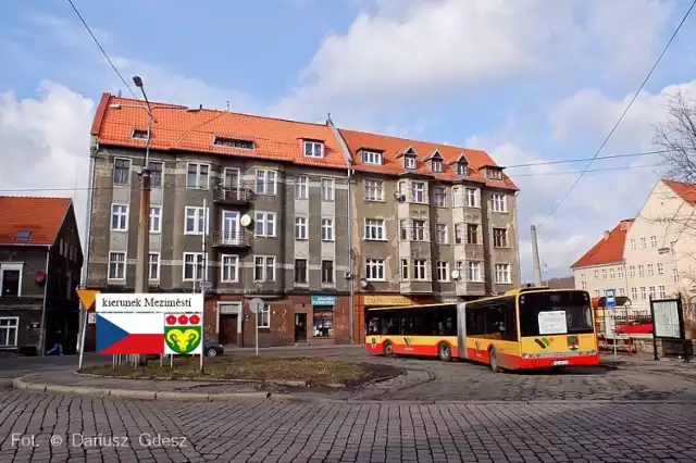 Pierwszy kurs autobusu miejskiego linii nr 15 z Wałbrzycha do Meziměstí zaplanowano na 1 kwietnia 2017 r. (zdjęcie ilustracyjne)
