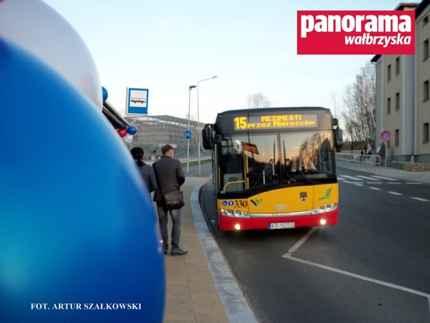 Pierwszy kurs autobusu wałbrzyskiej komunikacji miejskiej na...