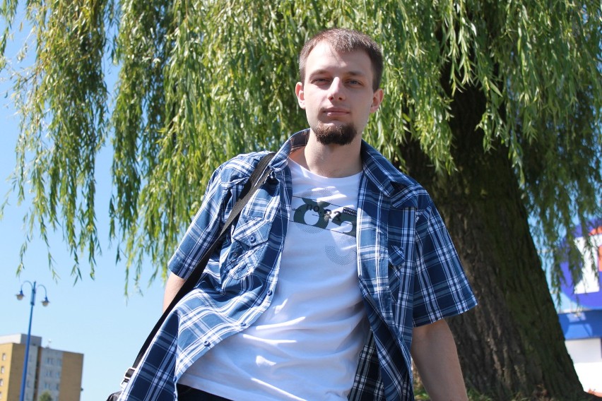 Mirosław Pawliczek, 21-latek, który swój debiut pisarski...