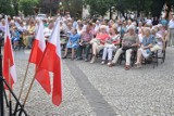 Wspólne śpiewanie piosenek powstańczych w Radomsku [ZDJĘCIA]