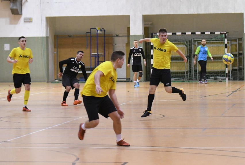 Żarska Liga Futsalu. Porażka lidera i zamieszanie na górze tabeli