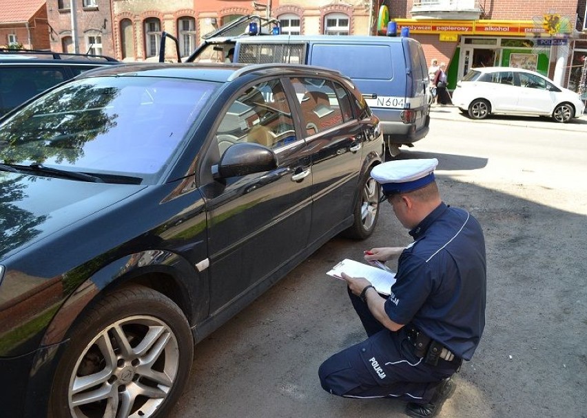 Wypadek w Malborku. Dwie osoby poszkodowane na Konopnickiej