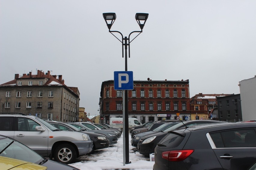 Parking na terenie dawnych zakładów Tarmilo w Tarnowskich...
