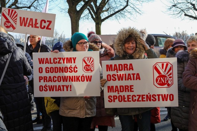 Protest nauczycieli ze Szczecina i regionu - 8 lutego 2020