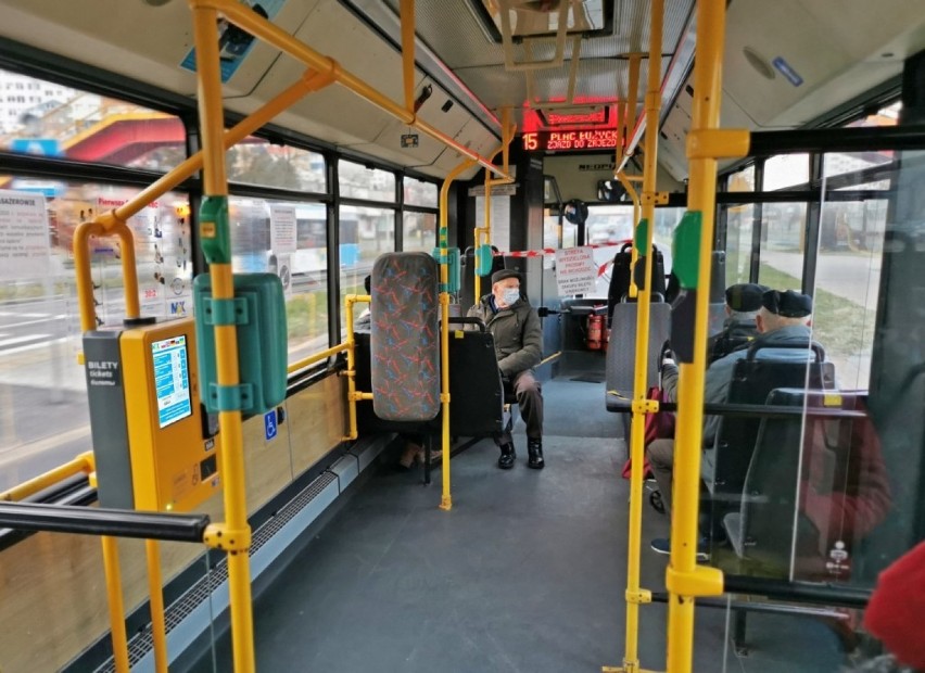 Automaty z biletami w autobusach MPK Legnica