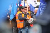 Kraków. Hutnicy protestują. Zablokowali ul. Basztową