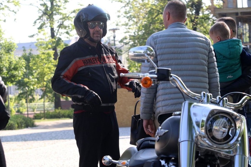 Wrocław. Zmiany na buspasach. Będą nimi mogli też jeździć... motocykliści! 