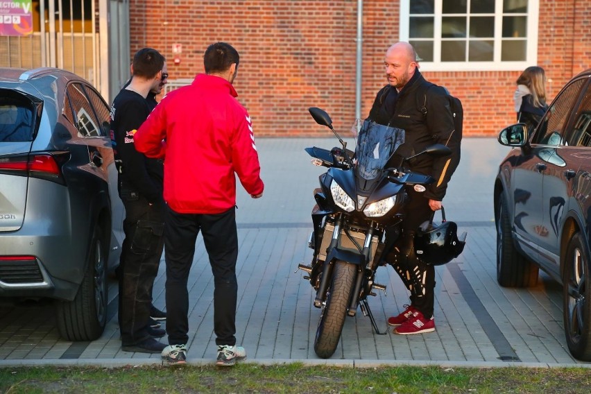 Wrocław. Zmiany na buspasach. Będą nimi mogli też jeździć... motocykliści! 