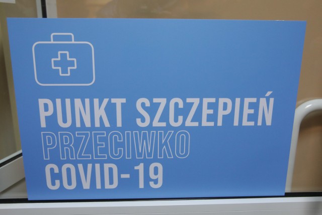 Osoby, które będą chciały zaszczepić się przeciw COVID-19, ale mają trudność z dotarciem do punktu szczepień, będą mogły skorzystać ze specjalnie zorganizowanego transportu.