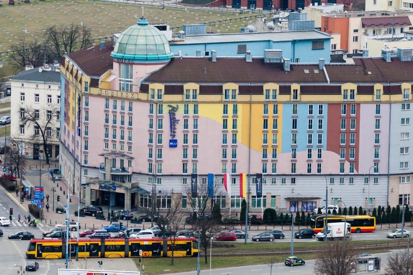 Biblioteka Uniwersytecka i Hotel Sobieski na liście dóbr kultury współczesnej Warszawy. Obiekty będą chronione