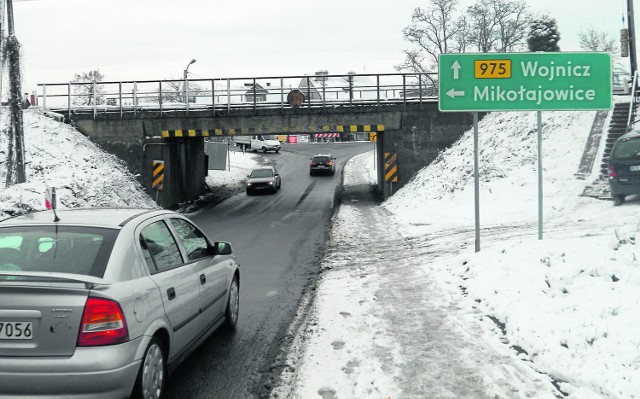 Przejazd pod wiaduktem w Bogumiłowicach zostanie zamknięty 17 grudnia o godz. 9. Droga będzie nieprzejezdna niemal rok.