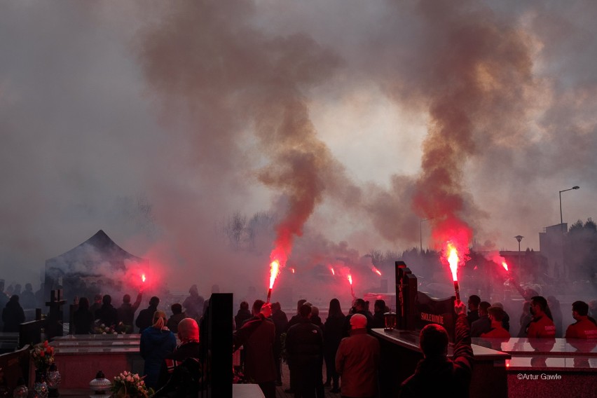 Pogrzeb Waldemara Urbana, prezesa MKS "Tarnovia" na...