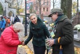 Podczas kwesty na Starym Cmentarzu w Łodzi zebrano blisko 100 tys. zł, ZDJĘCIA