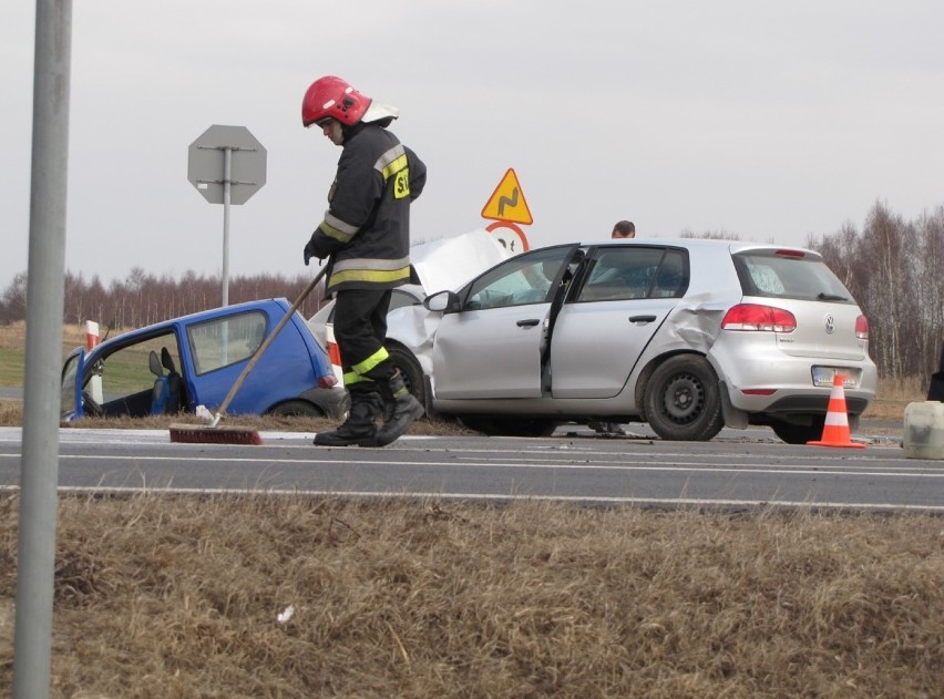 Lubartów: Wypadek z udziałem trzech aut na obwodnicy