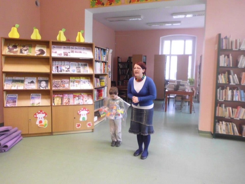 Lądek Zdrój: Dzieciaki odwiedziły bibliotekę (ZDJĘCIA)