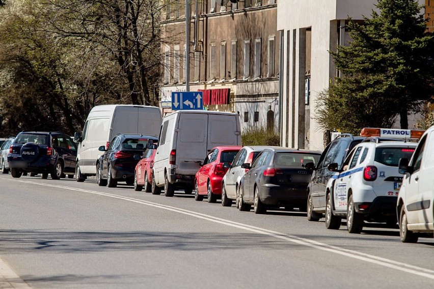 Wałbrzych koronawirus. Kolejny dzień Policja kontroluje kierowców (ZDJĘCIA) 