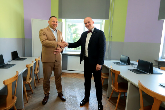 Podwójna wygrana w Zespołu Szkół Innowacyjnych w Jarosławiu. Dwie
