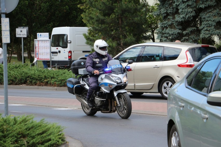 Parada motocykli zlotu "Płonące Party" ulicami Złotowa [ZDJĘCIA]