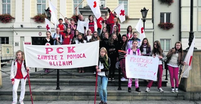 Oleśnicki PCK wyszedł na ulice
