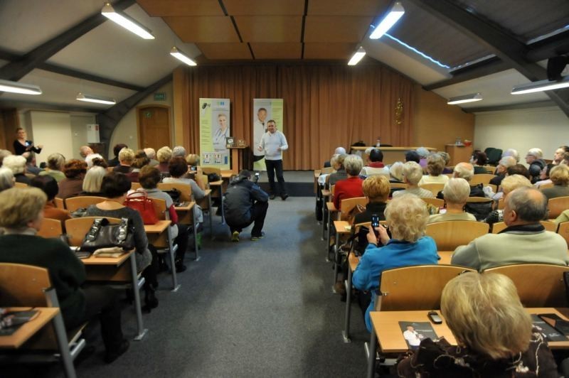 Uniersytet Trzeciego Wieku w Słupska: Zajęcia z bezpieczeństa [FOTO+FILM]