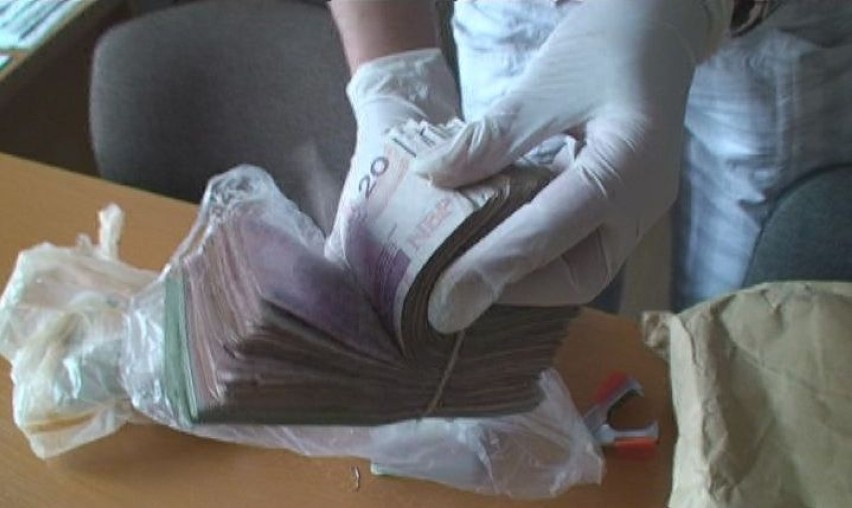 Kraków: 51-latek miał w mieszkaniu ponad 2,5 kg narkotyków [zdjęcia]